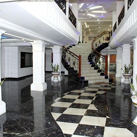 Residence Palais Du Stade โกโตนู ภายนอก รูปภาพ